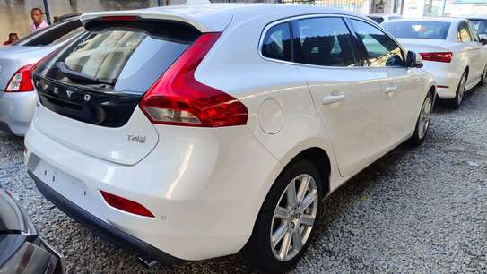Volvo V40 T4 moonroof 2017 image 9