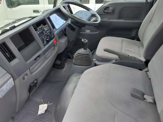 MAZDA TITAN 2018MODEL image 2