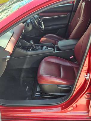 Mazda 3 image 7