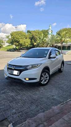 HONDA VEZEL NORMAL 2015MODEL image 3