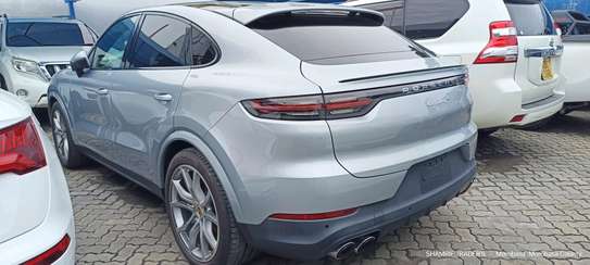 Porsche Cayenne Turbo 2019 Silver image 12