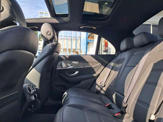 Mercedes  Benz E53 image 3