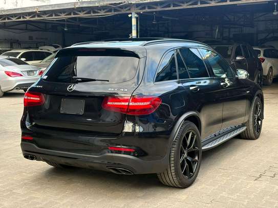 Mercedes benz GLE450 AMG Line on sale in Kenya image 2