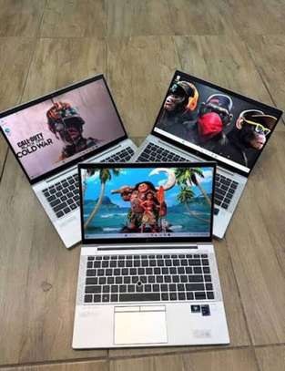 hp elitebook 840g8 core i5,8gb,256ssd,14inches,touchscreen image 6
