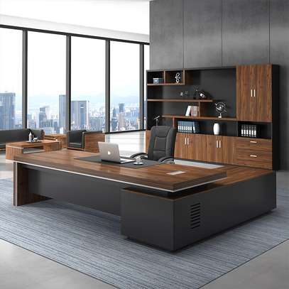 Office Desk: L-Shaped Executive Office Desk In Bobaracho image 5