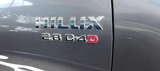 Toyota Hilux 4wd double cabin 2018 image 7