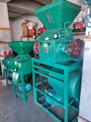 Roller mill and crusher image 3