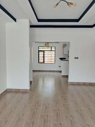 Lovely 3 BR Houses plus Sqs in Ngong image 10