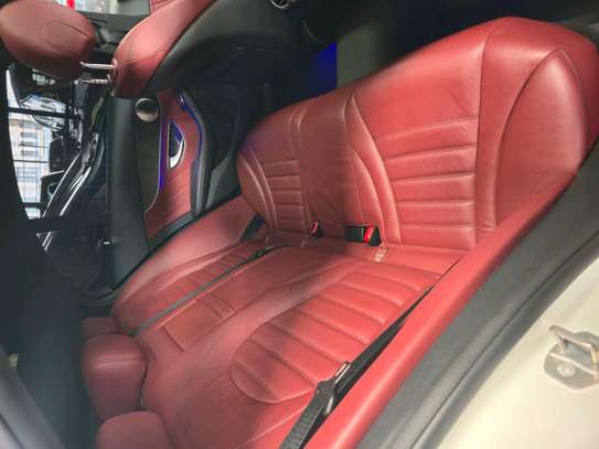 MERCEDES BENZ C220d 2019 image 5