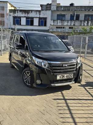 TOYOTA NOAH WXB 2016MODEL image 2
