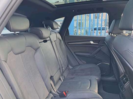 AUDI Q5S QUATTRO Sunroof Silver 2018 image 9