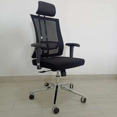 High Back Mesh Office Chair image 4