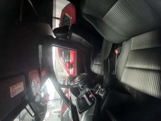 Toyota noah image 5