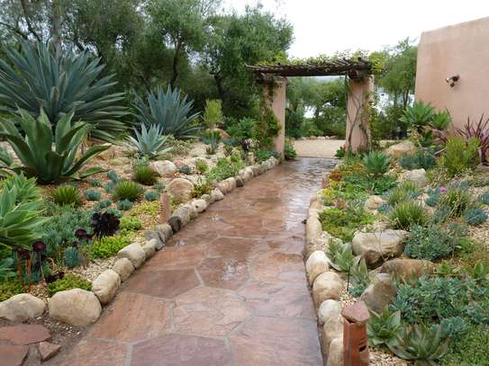 Professional Gardeners for Hire in Thika Town | Call Now image 12