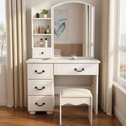 Dressing Table image 4