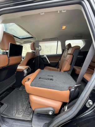 Toyota land Cruiser Prado TX-L Diesel 2021 image 6