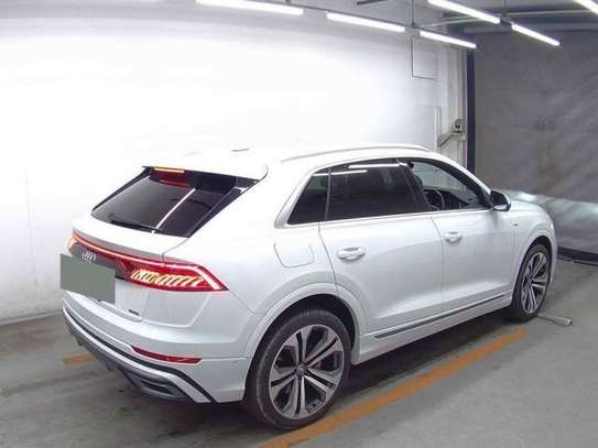 2019 AUDI Q8 image 2