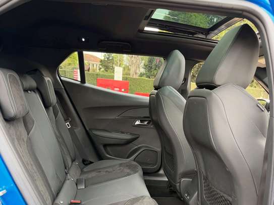 2020 Peugeot 2008 GT -line image 6