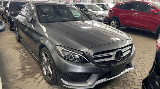 Mercedes benz c200 Amg 2019model image 6