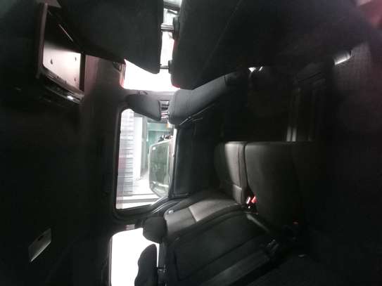 Toyota noah image 6