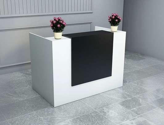 1800mm Wooden Front Office Desk image 11
