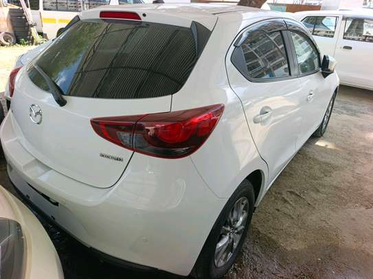 Mazda 2 diesel image 6