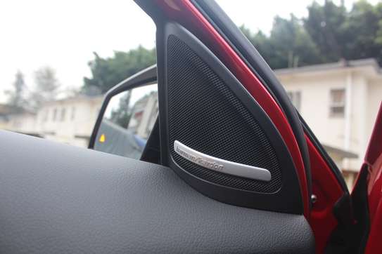 Mercedes Benz GLA 250 4matic  Harman Kardon 2019 60,000 Kms image 7