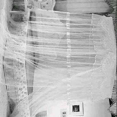 Double decker mosquito net image 2