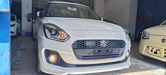 Suzuki Swift RS 2018 Non hybrid image 7