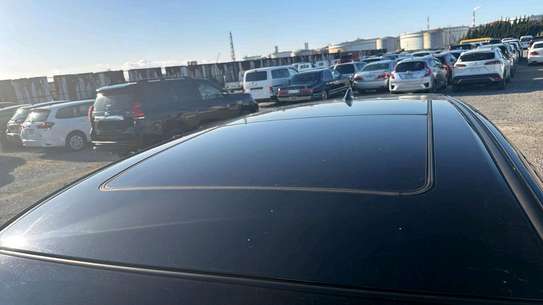 Toyota harrier premium grade for sale in Kenya 🇰🇪 image 5
