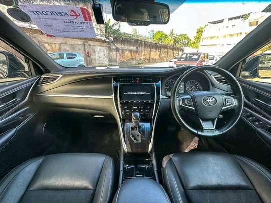 Toyota  Harriet sunroof image 5