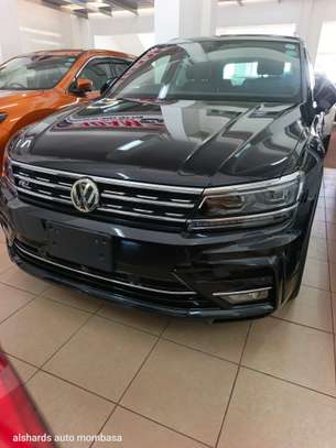 Volkswagen Tiguan 1400 image 10