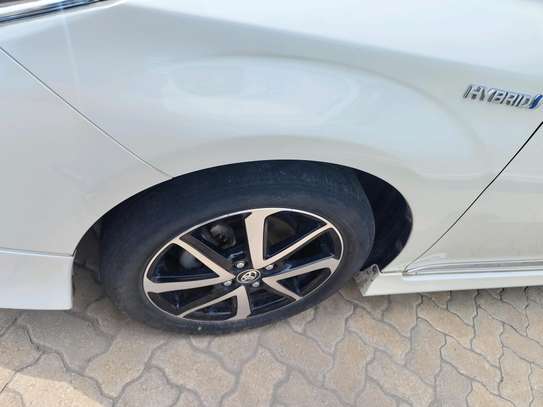 Toyota Fielder wxB hybrid 2wd white 2019 image 4