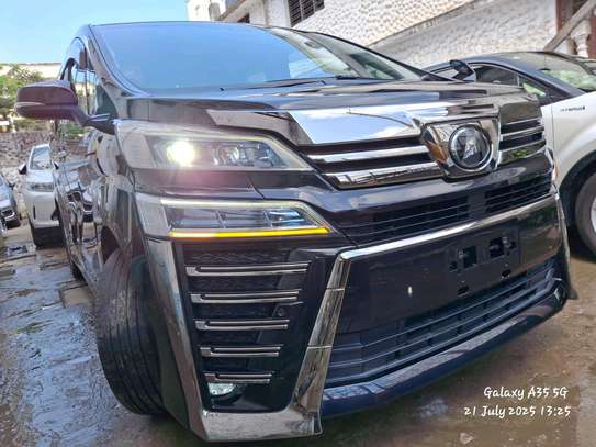 Toyota Vellfire black 2019 image 2