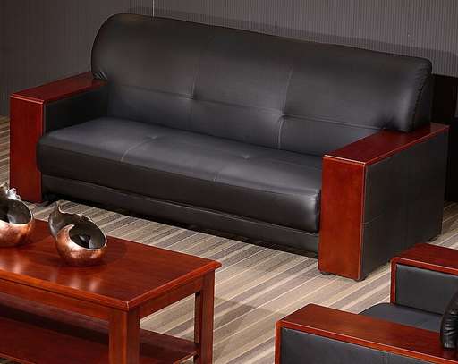 Office Sofa: 5 Seater Black Office Sofa In Tabaka image 2