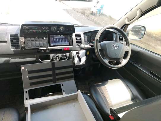 Ambulance image 13