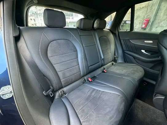 Mercedes Benz GLC220d 2019 image 4