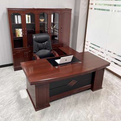 Office Desk: 1.8mm Executive Office Desk In Chepilat image 4