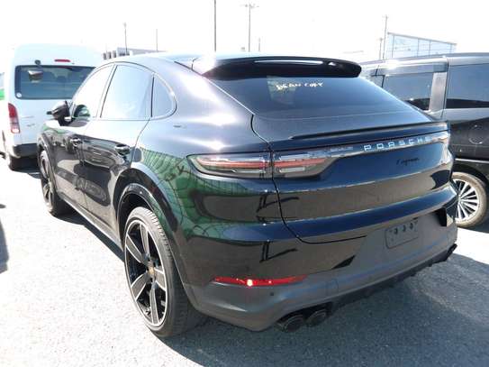 Porsche Cayenne 2021 Sunroof image 13