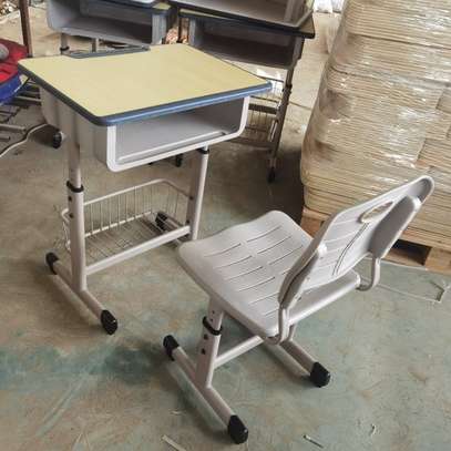Kids Furniture; Adjustable Height Kids Desk and Chair image 3