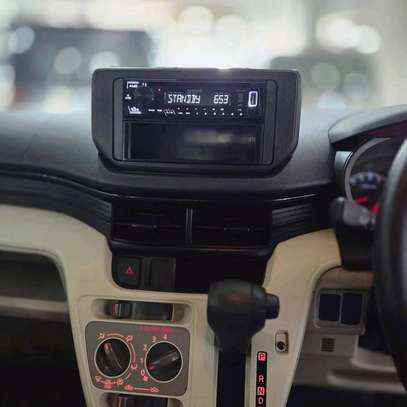 Daihatsu Move White 2019 image 3