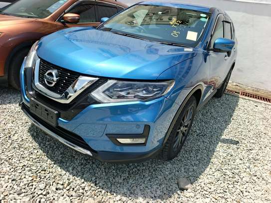 Nissan X-Trail 7seater image 12