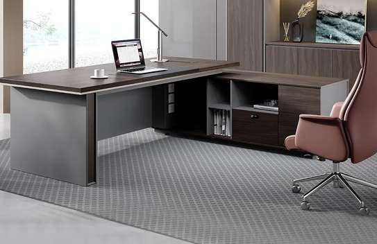 Office Desk: 180cm  Executive Office Desk image 2