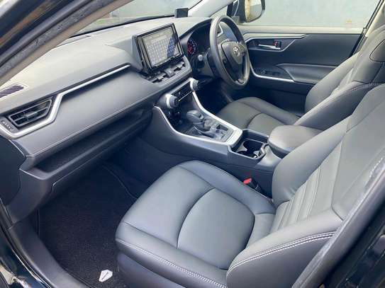 Toyota RAV4 black color fully loaded 2019 model image 37