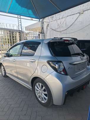 Toyota vitz GR hybrid 2019 image 9