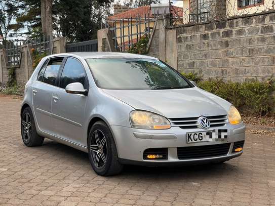 VW Golf image 5