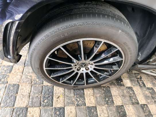 Mercedes Benz AMG GLE400d 2020 image 4