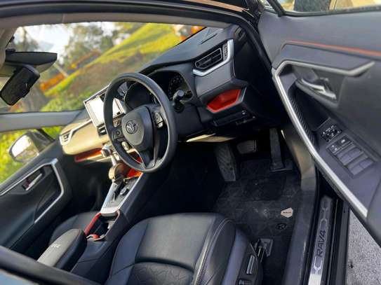 Toyota Rav4 adventure sunroof 2019 image 3
