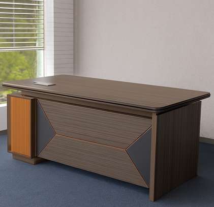 Executive Desk : 160cm Executive Office Desk image 2