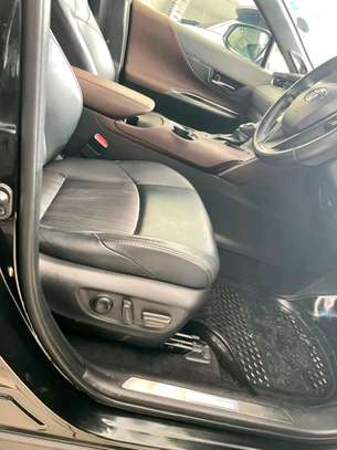 TOYOTA HARRIER NEW SHAPE 2020MODEL MOONROOF image 11